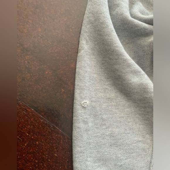 COMME DES GARÇONS PLAY INVADER HEART HOODED SWEAT - Picture 10 of 10